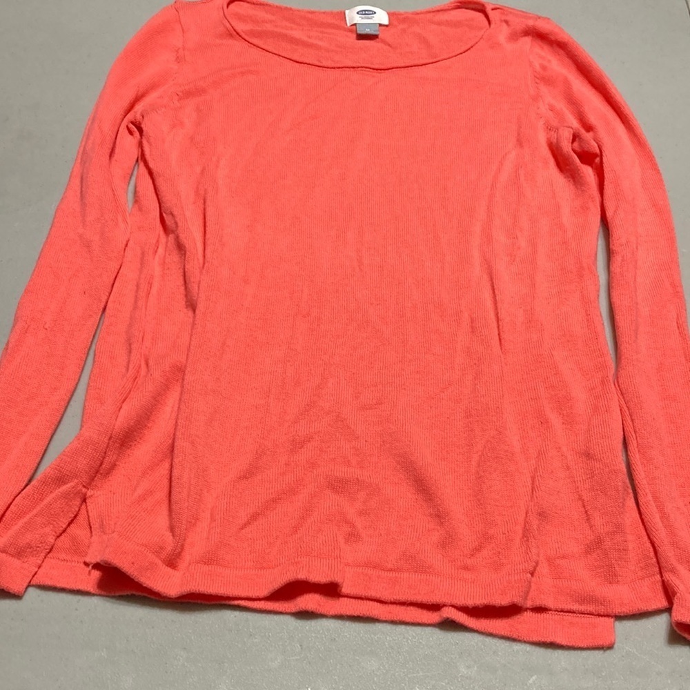 Old Navy Salmon Pink Light Sweater Size Medium